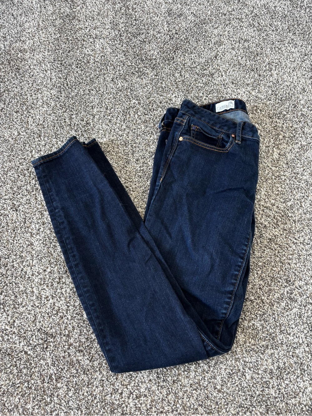 Gap 1969 Dark Blue Women’s Slim Straight Jeans